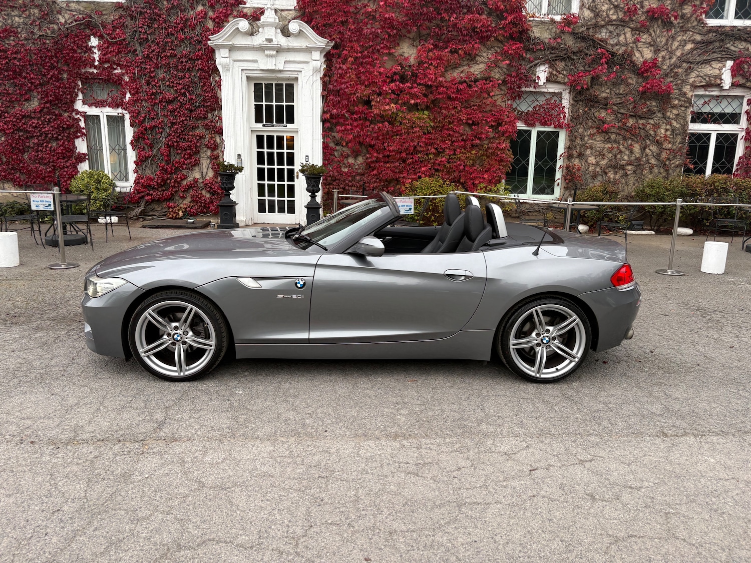 Used BMW Z4 2012 for sale - 76807778: Photo 2