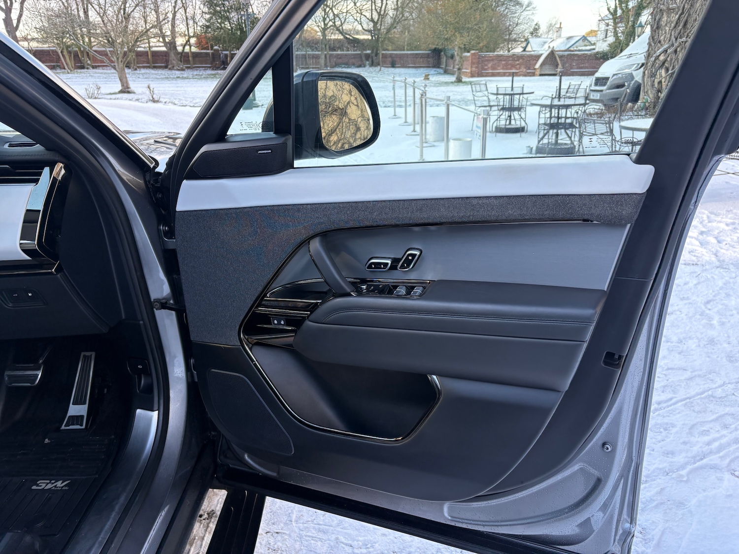 Used Land Rover Range Rover Sport for sale - 77104124: Photo 12