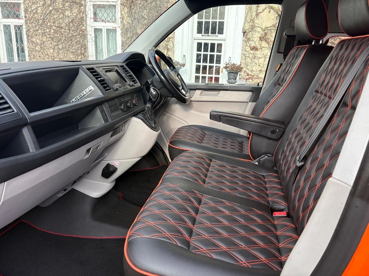 Used Volkswagen Transporter 2018 for sale - 76665371: Photo 18