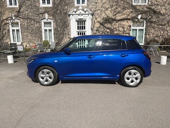 Used Suzuki Swift 2024 for sale - 78107078: Photo