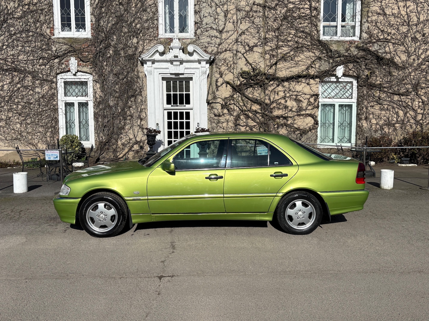 Used Mercedes-Benz C Class 1999 for sale - 77733435: Photo 2