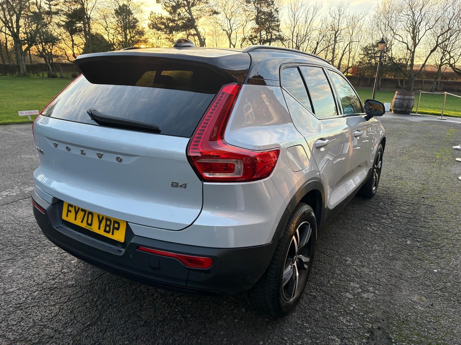 Used Volvo XC40 2020 for sale - 76961908: Photo 3