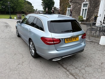 Used Mercedes-Benz C Class 2016 for sale - 78915526: Photo