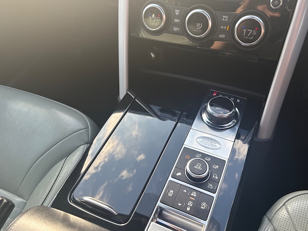 Used Land Rover Discovery 2018 for sale - 76287347: Photo 19