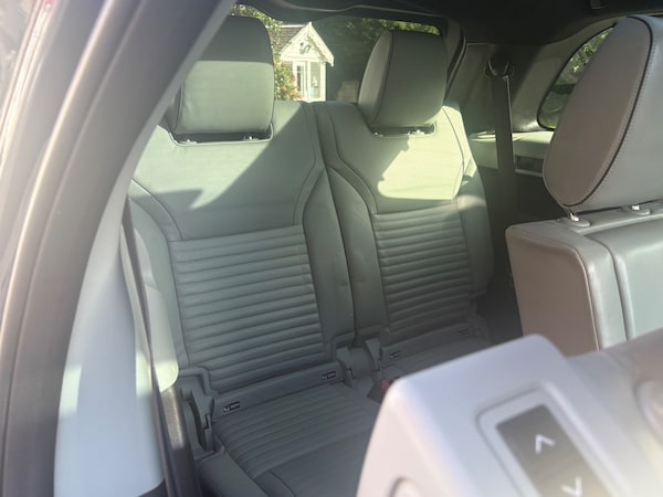 Used Land Rover Discovery 2018 for sale - 76287347: Photo 9