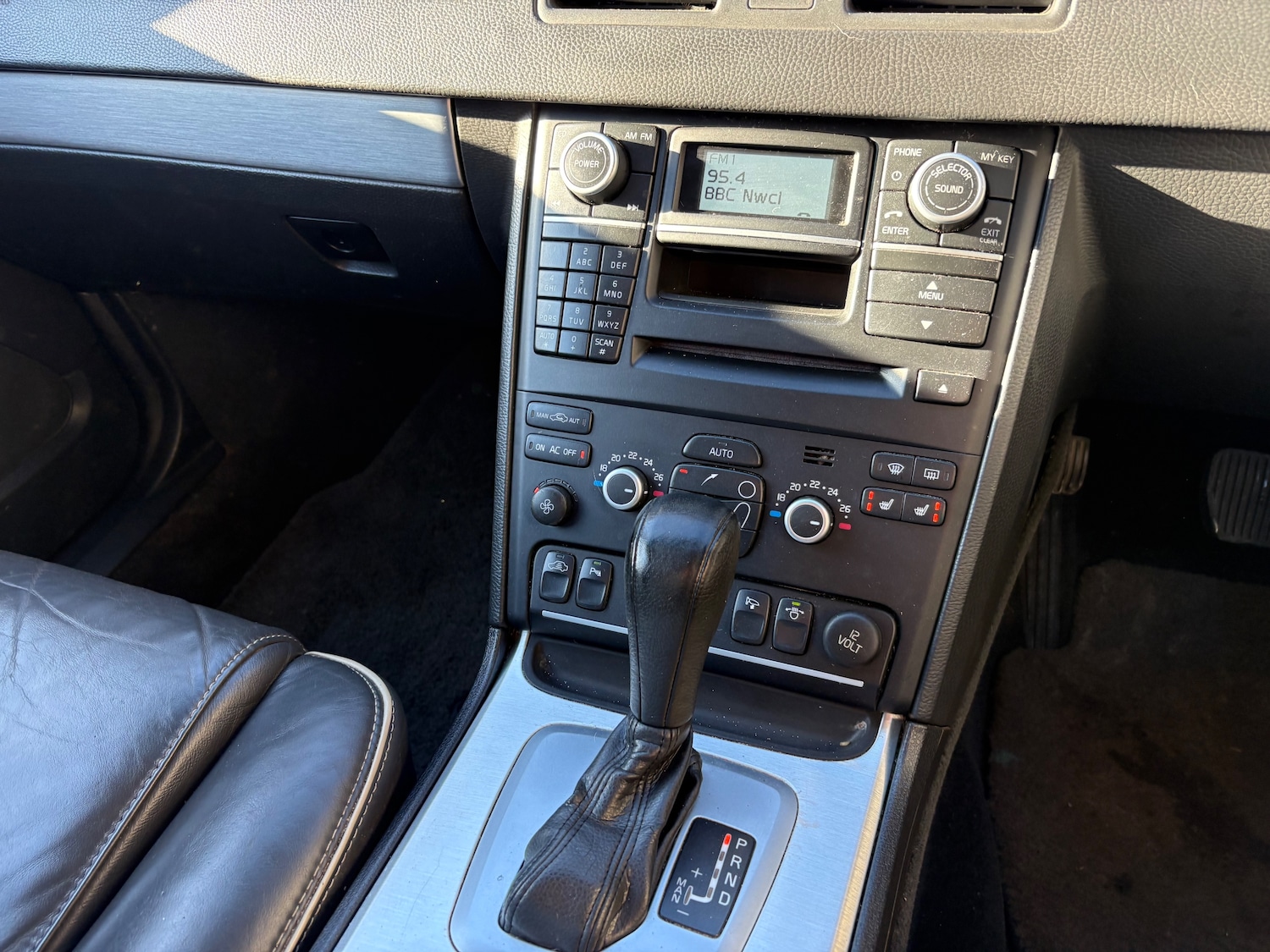 Used Volvo XC90 2012 for sale - 76650370: Photo 14