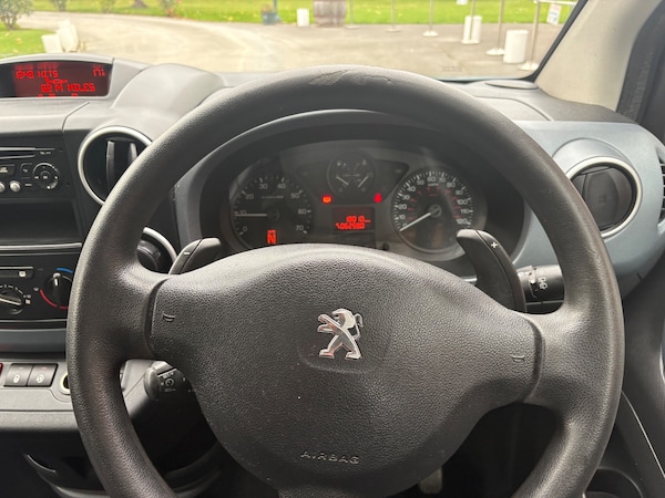 Used Peugeot Partner Tepee 2013 for sale - 76232319: Photo 10
