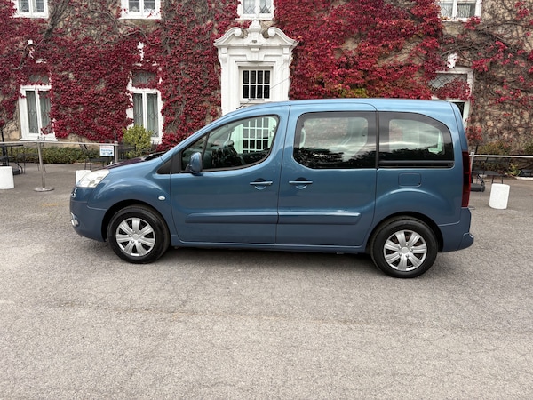 Used Peugeot Partner Tepee 2013 for sale - 76232319: Photo 2