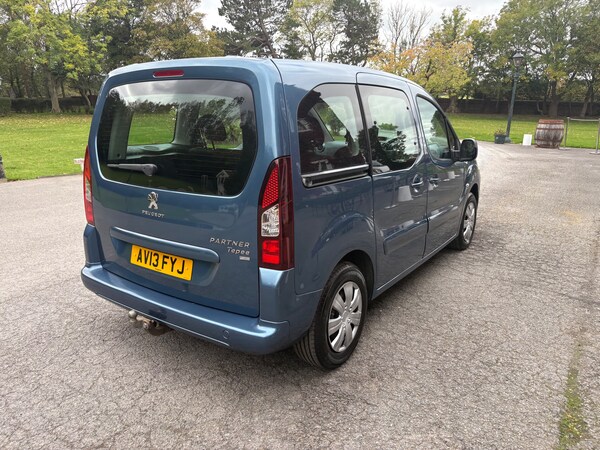 Used Peugeot Partner Tepee 2013 for sale - 76232319: Photo 4