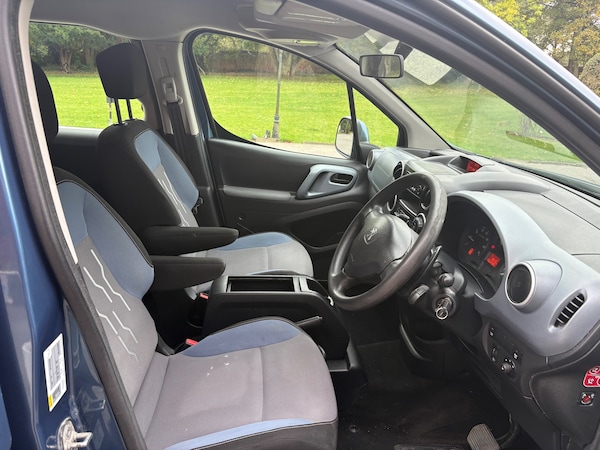 Used Peugeot Partner Tepee 2013 for sale - 76232319: Photo 6