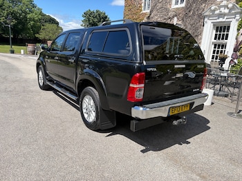 Used Toyota Hilux 2013 for sale - 79130396: Photo