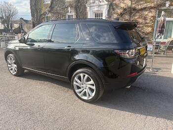 Used Land Rover Discovery Sport 2017 for sale - 78168275: Photo