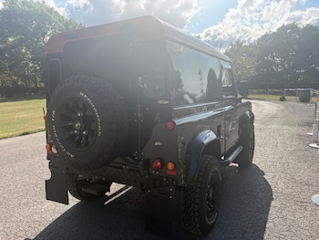 Used Land Rover Defender 90 1989 for sale - 79531244: Photo