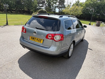 Used Volkswagen Passat 2010 for sale - 79198219: Photo