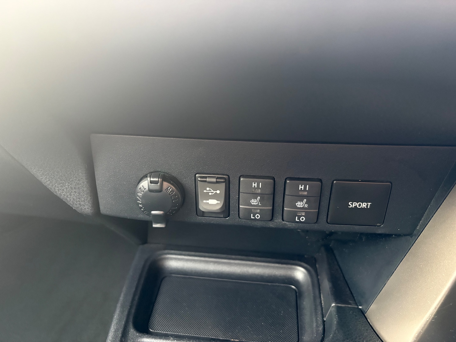 Used Toyota RAV4 2013 for sale - 76961906: Photo 13