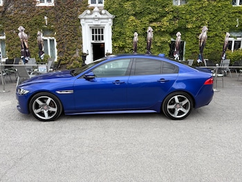 Used Jaguar XE 2017 for sale - 75029438: Photo
