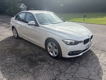 Used BMW 3 Series 2015 for sale - 75932316: Photo