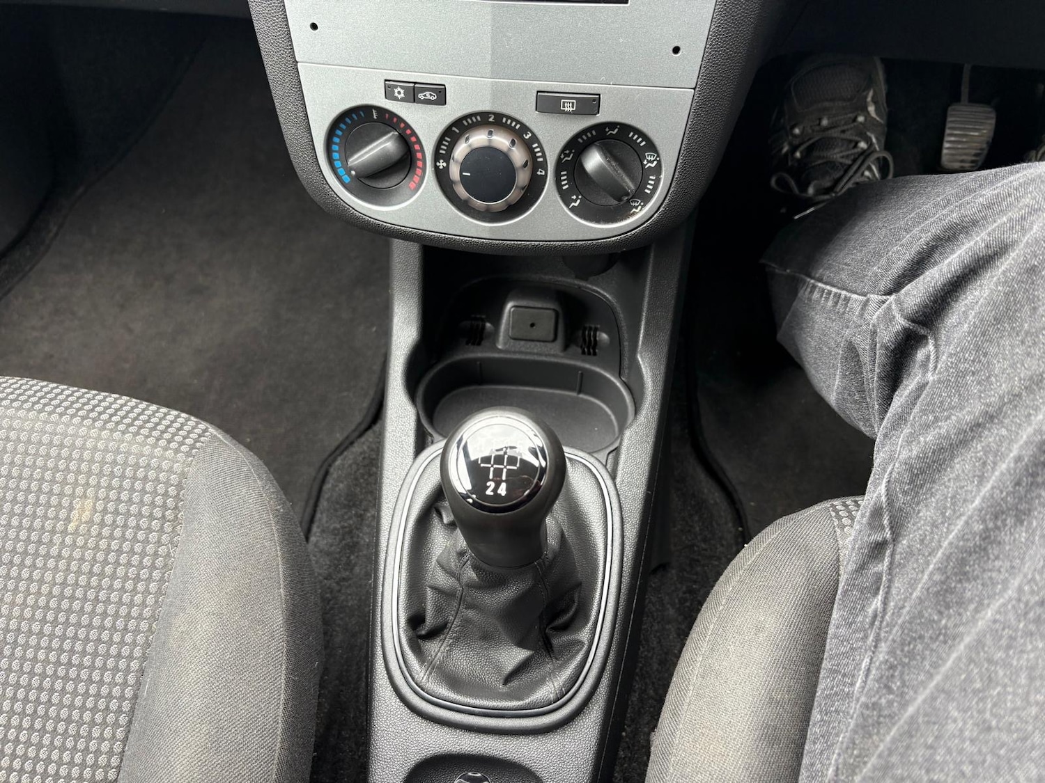 Used Vauxhall Corsa 2013 for sale - 76287344: Photo 7