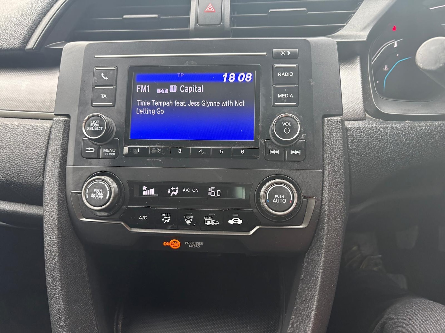 Used Honda Civic for sale - 76287343: Photo 7