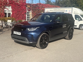 Used Land Rover Discovery 2018 for sale - 76057821: Photo