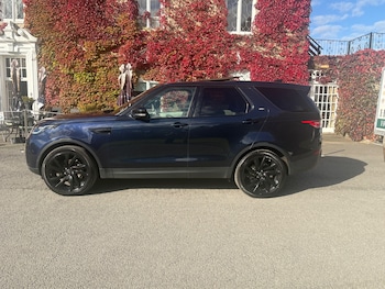 Used Land Rover Discovery 2018 for sale - 76057821: Photo