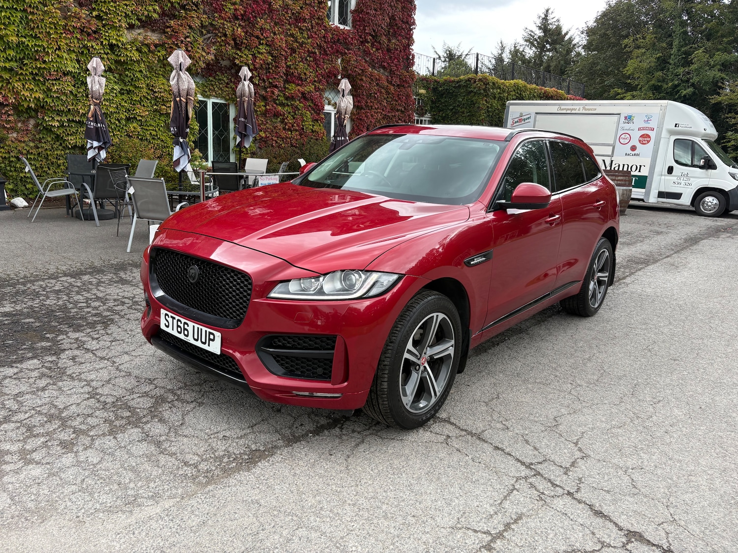 Used Jaguar F-Pace 2016 for sale - 76287351: Photo 1