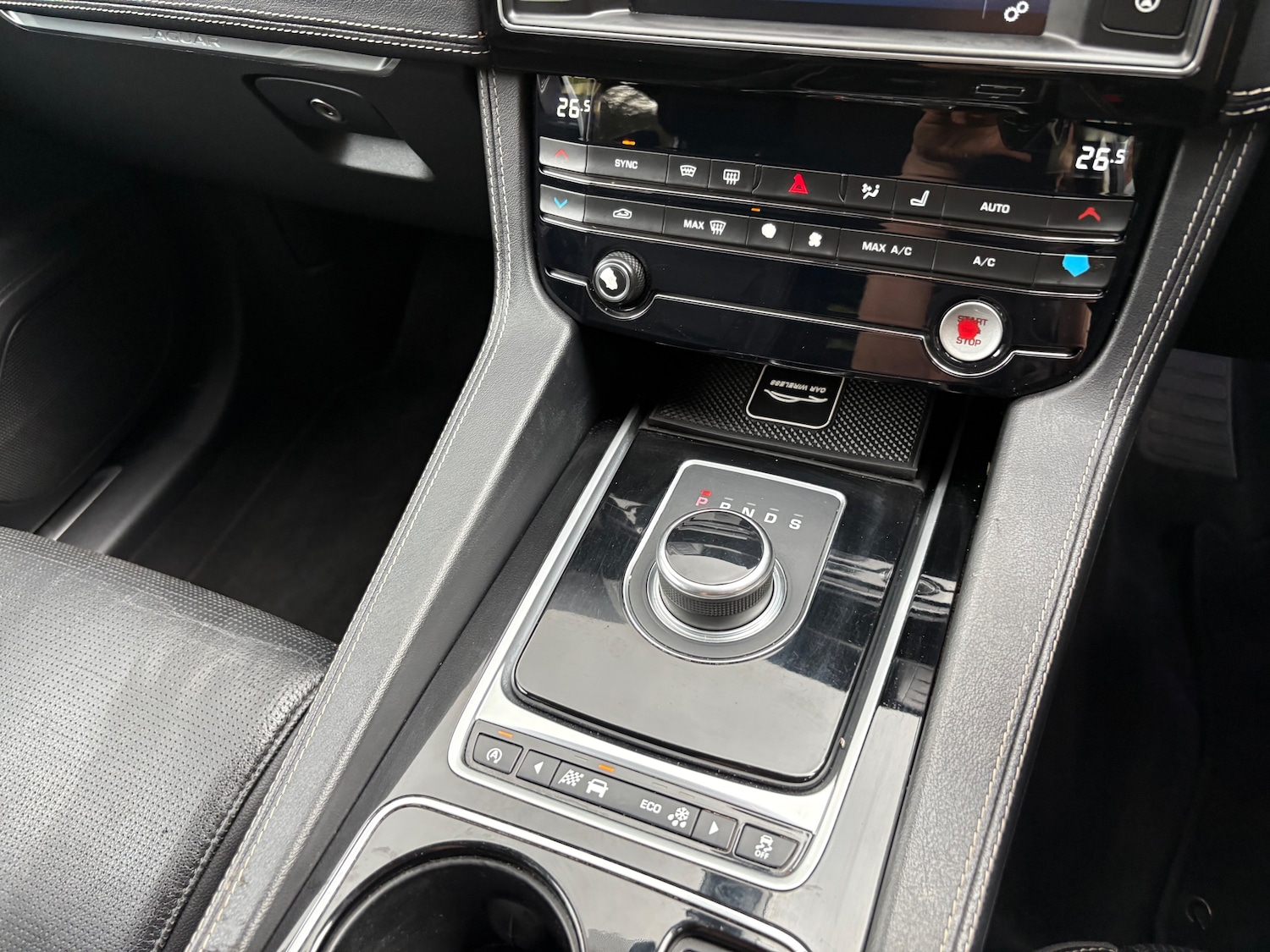 Used Jaguar F-Pace 2016 for sale - 76287351: Photo 12