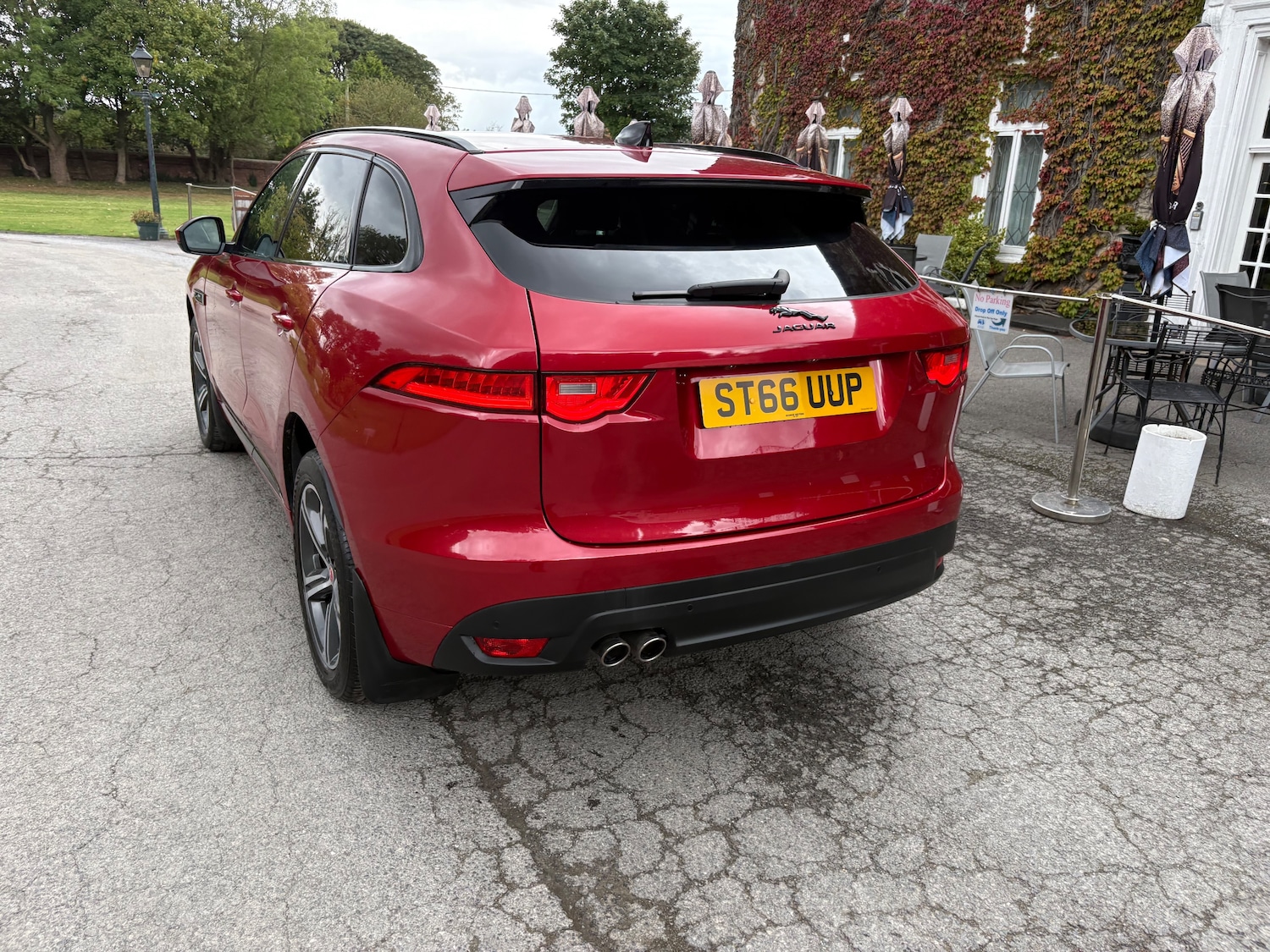 Used Jaguar F-Pace 2016 for sale - 76287351: Photo 3