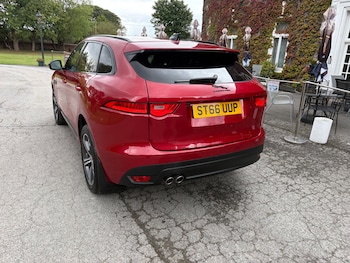 Used Jaguar F-Pace 2016 for sale - 76287351: Photo