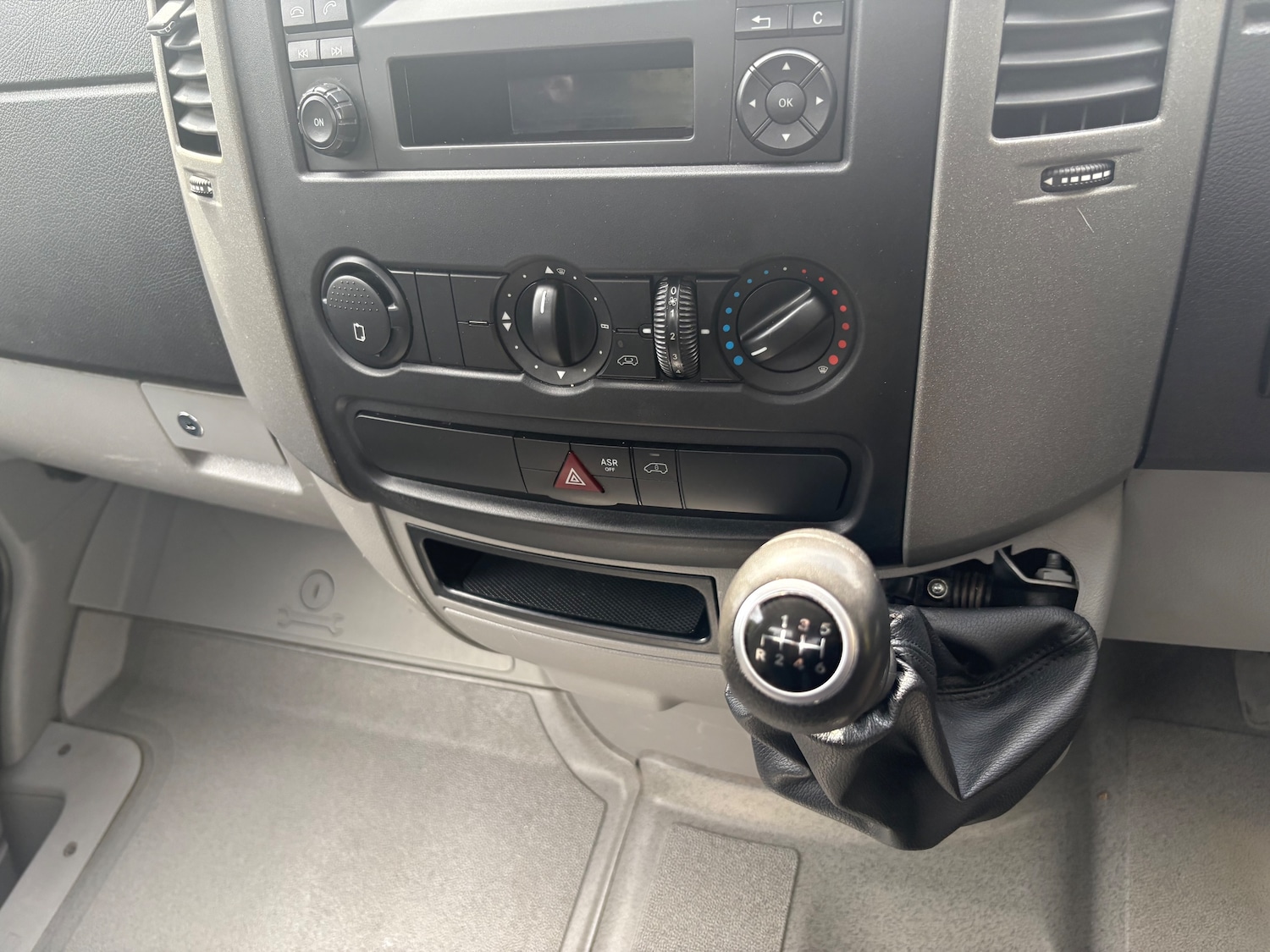 Used Mercedes-Benz Sprinter 2018 for sale - 76287340: Photo 11