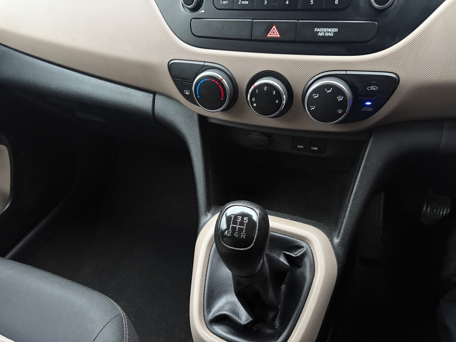 Used Hyundai i10 2016 for sale - 77323986: Photo 12