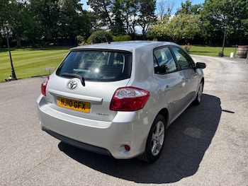 Used Toyota Auris 2010 for sale - 78951204: Photo