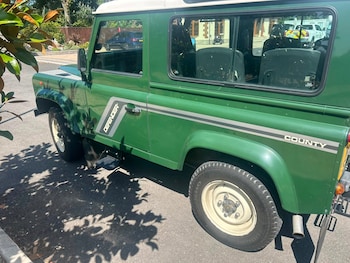 Used Land Rover Defender 90 1995 for sale - 79478052: Photo