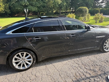 Used Jaguar XJ 2012 for sale - 75353552: Photo