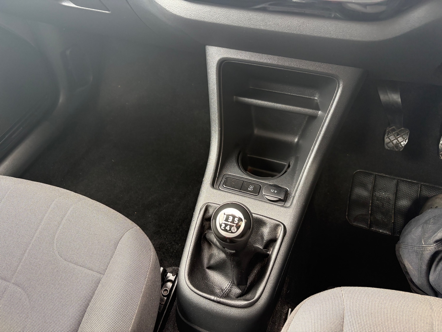 Used Volkswagen up! 2015 for sale - 76641594: Photo 12