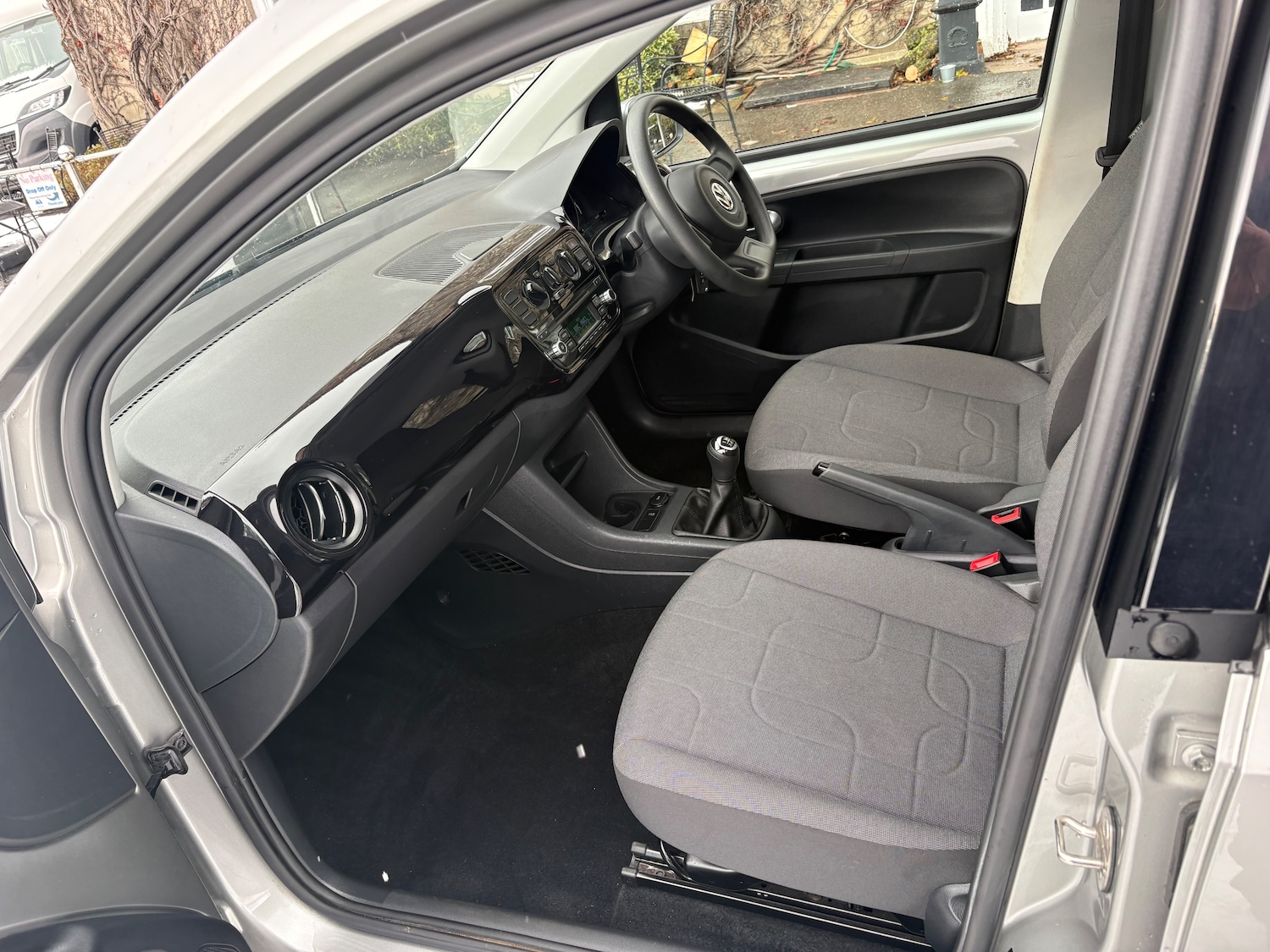 Used Volkswagen up! 2015 for sale - 76641594: Photo 8