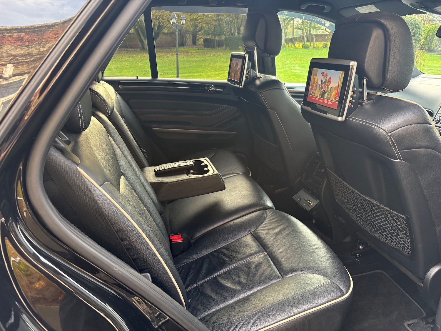 Used Mercedes-Benz M Class 2010 for sale - 76557786: Photo 11