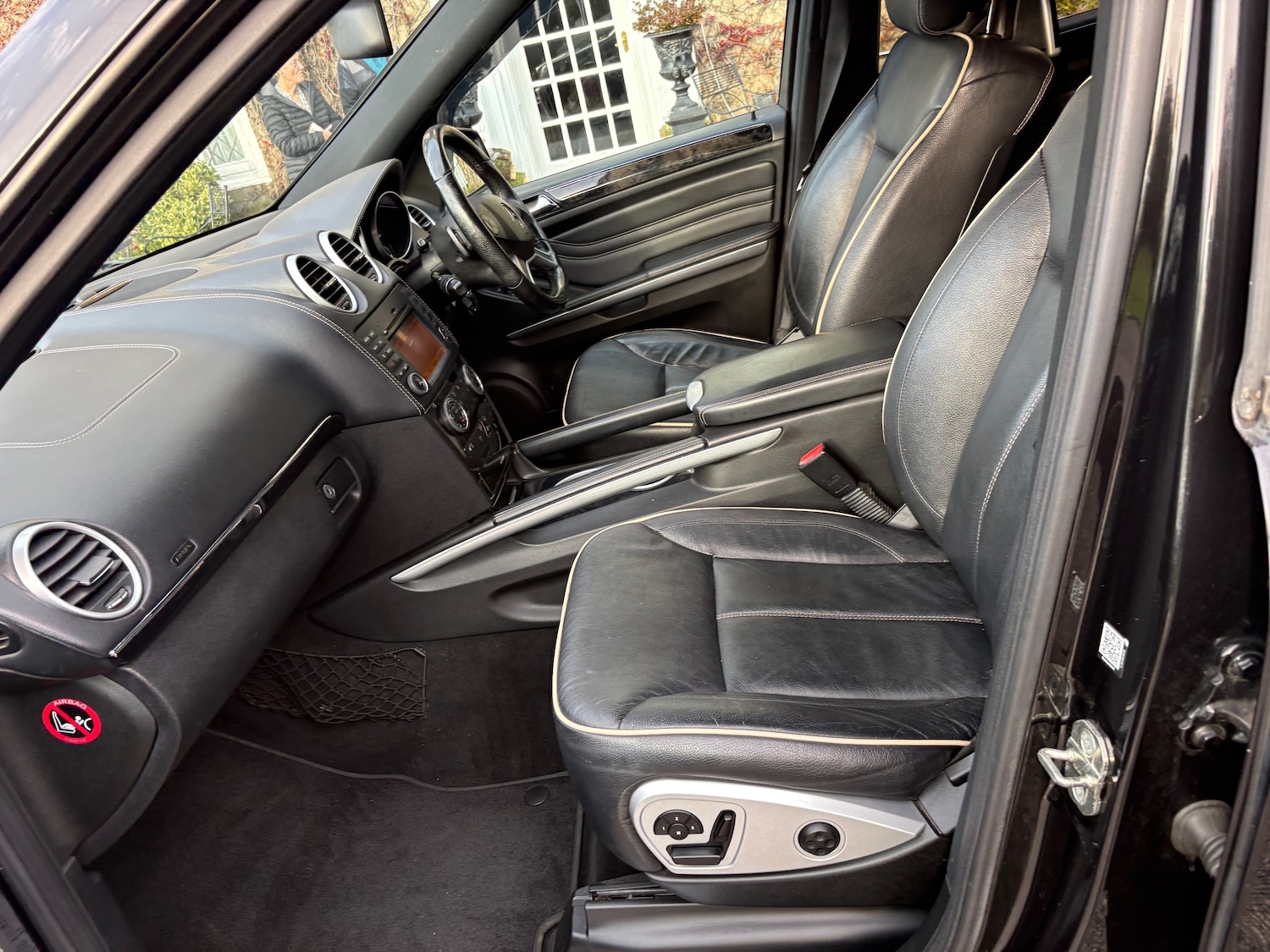 Used Mercedes-Benz M Class 2010 for sale - 76557786: Photo 14