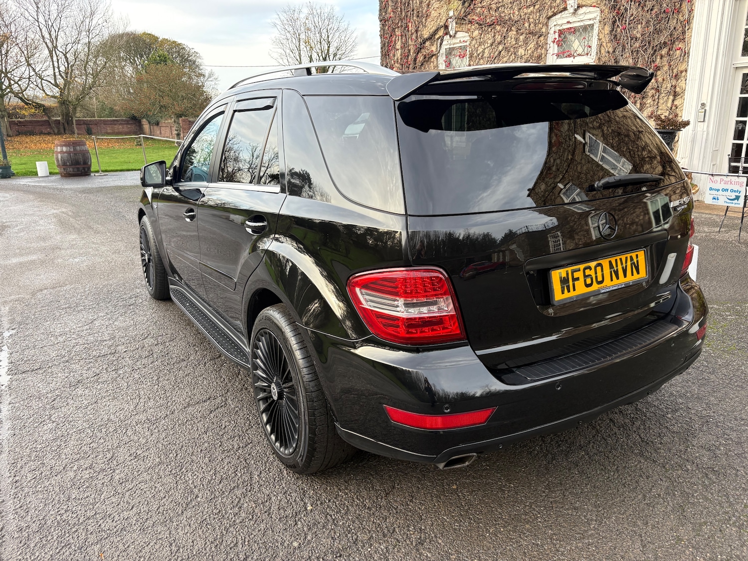 Used Mercedes-Benz M Class 2010 for sale - 76557786: Photo 6