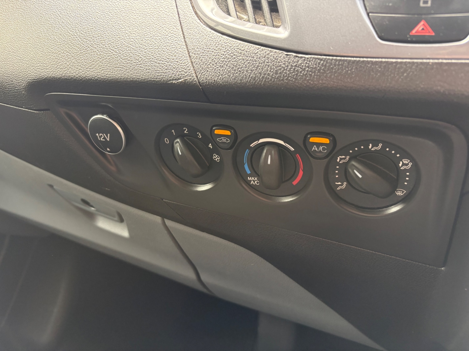 Used Ford Transit Custom 2018 for sale - 76438920: Photo 27