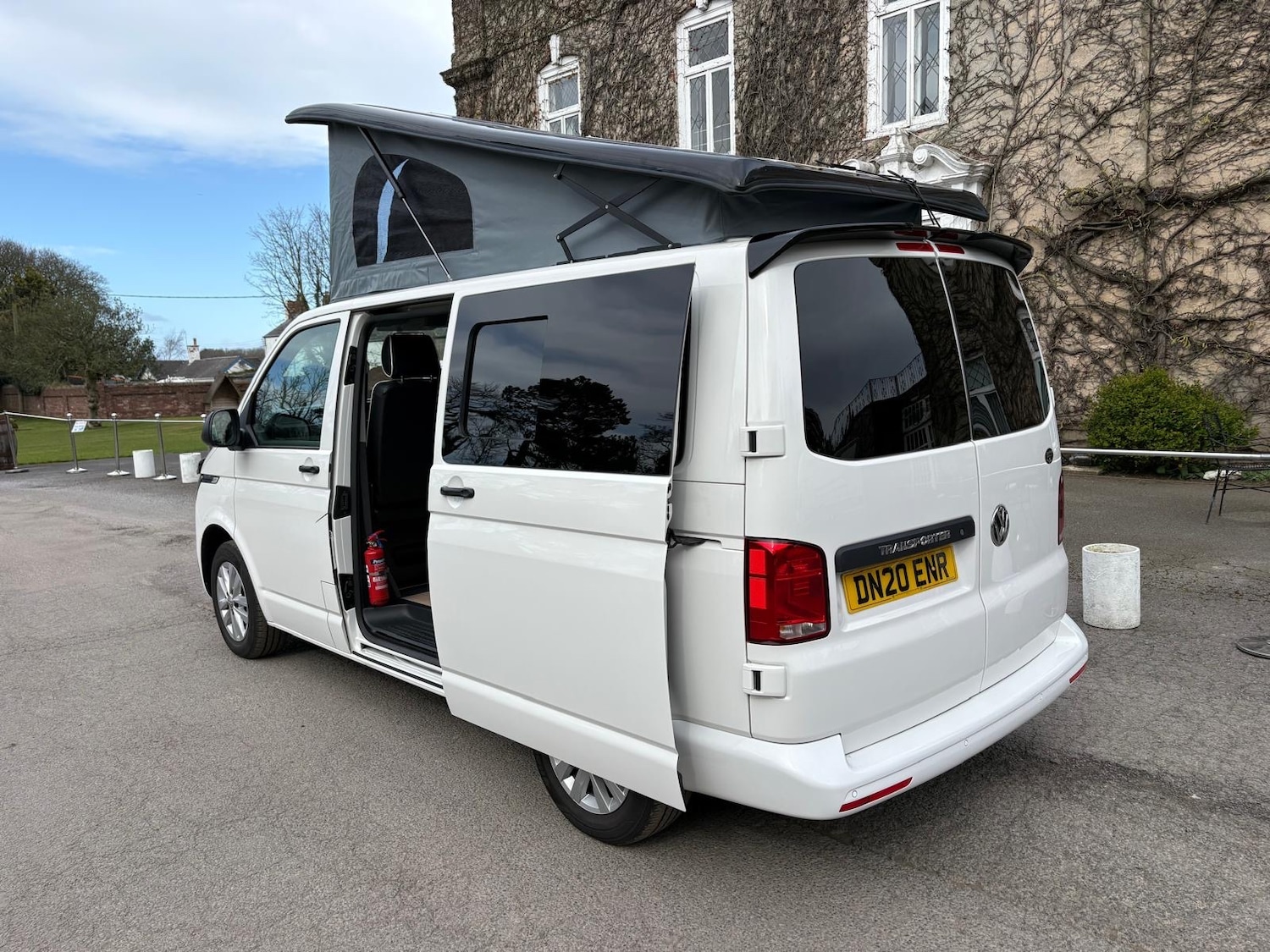 Used Volkswagen Transporter 2020 for sale - 78053657: Photo 2