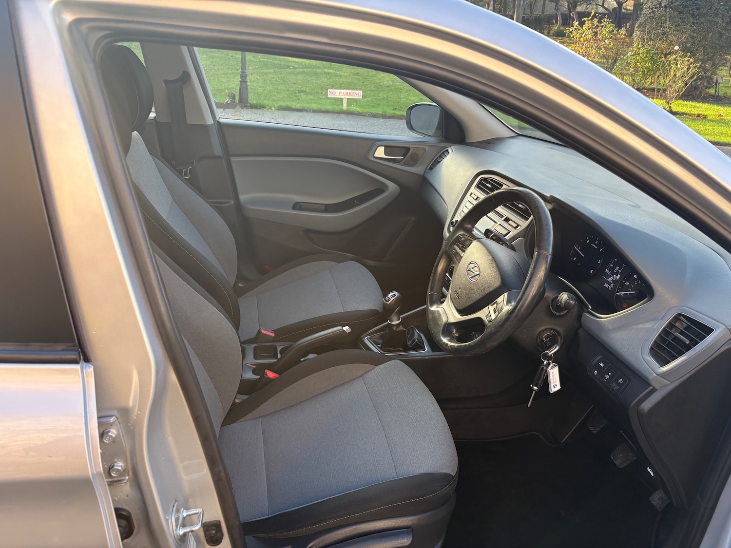 Used Hyundai i20 2016 for sale - 76534988: Photo 5