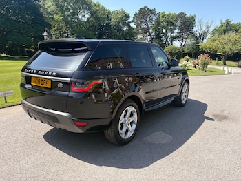 Used Land Rover Range Rover Sport 2018 for sale - 79005333: Photo