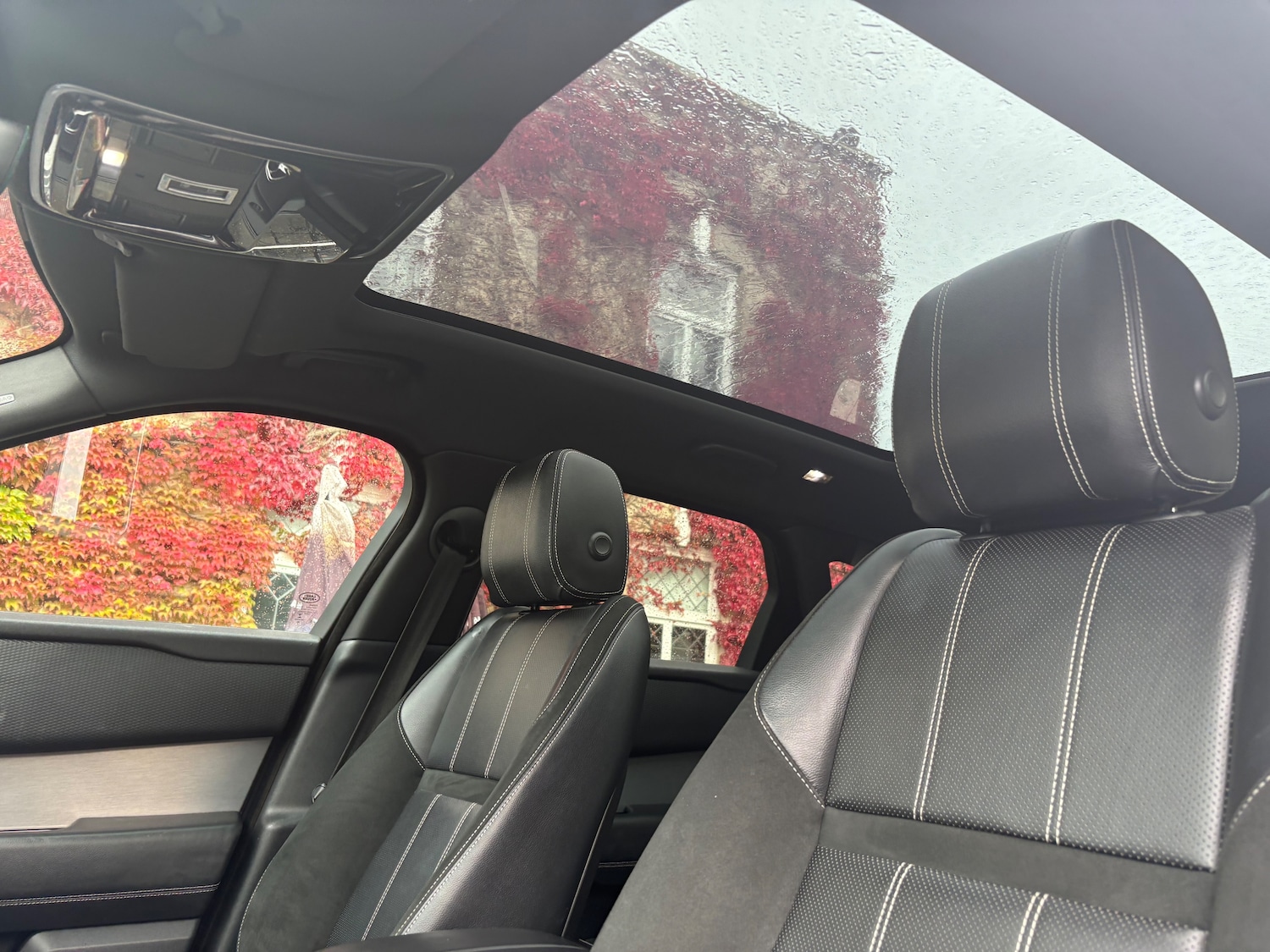 Used Land Rover Range Rover Velar 2019 for sale - 76134138: Photo 10