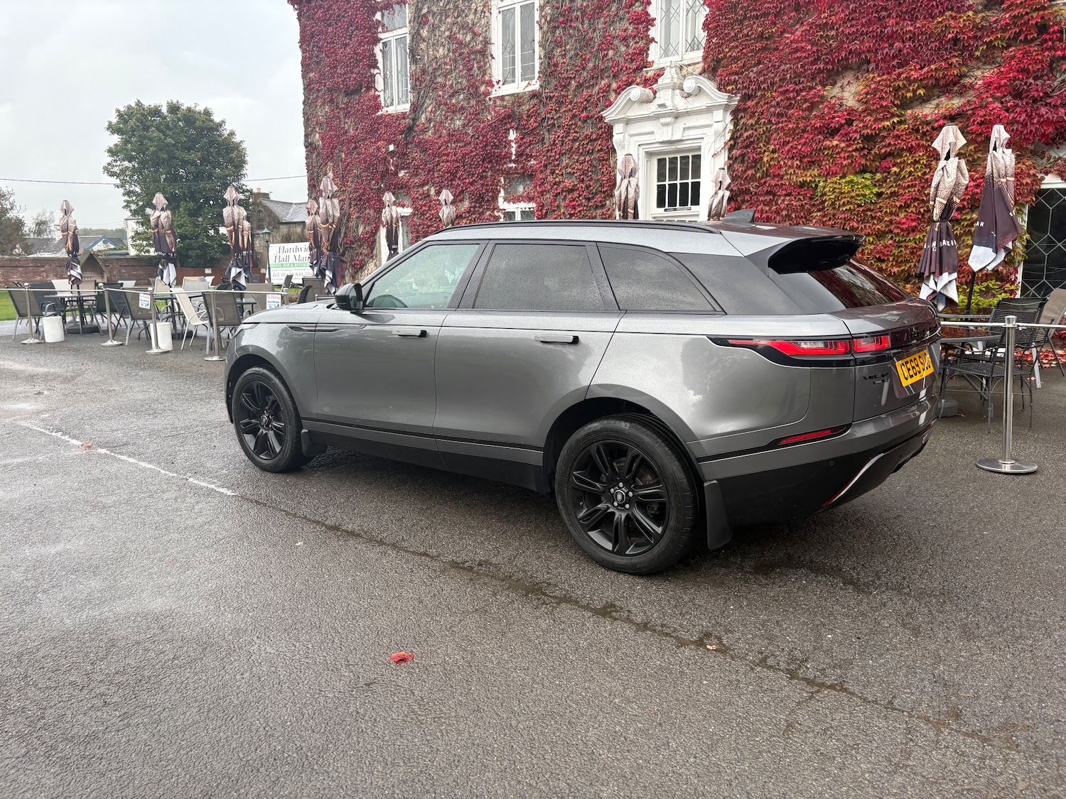 Used Land Rover Range Rover Velar 2019 for sale - 76134138: Photo 2
