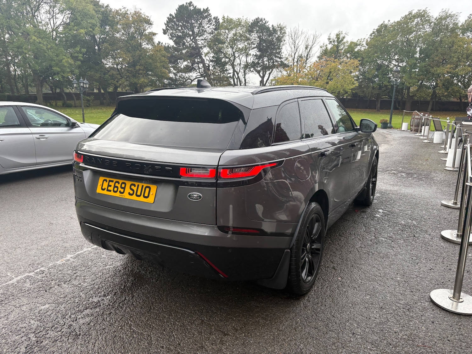 Used Land Rover Range Rover Velar 2019 for sale - 76134138: Photo 4