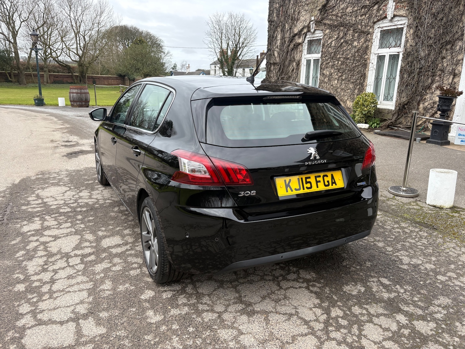 Used Peugeot 308 2015 for sale - 77904303: Photo 3