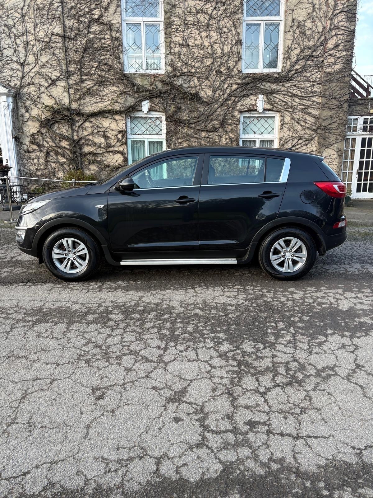 Used Kia Sportage 2011 for sale - 77660466: Photo 2