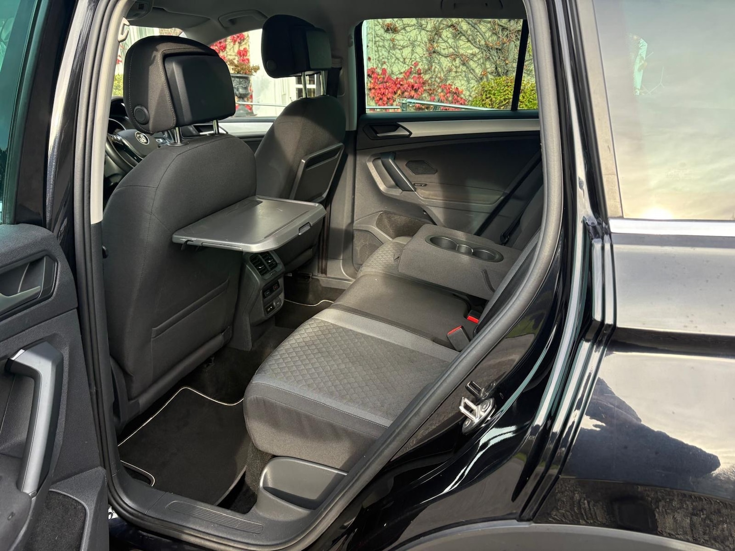 Used Volkswagen Tiguan 2020 for sale - 76422559: Photo 9