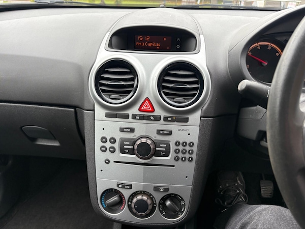 Used Vauxhall Corsa 2013 for sale - 76134001: Photo 9
